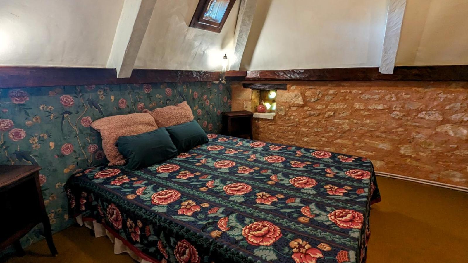 Отель Bonfarto Locations Urval Экстерьер фото